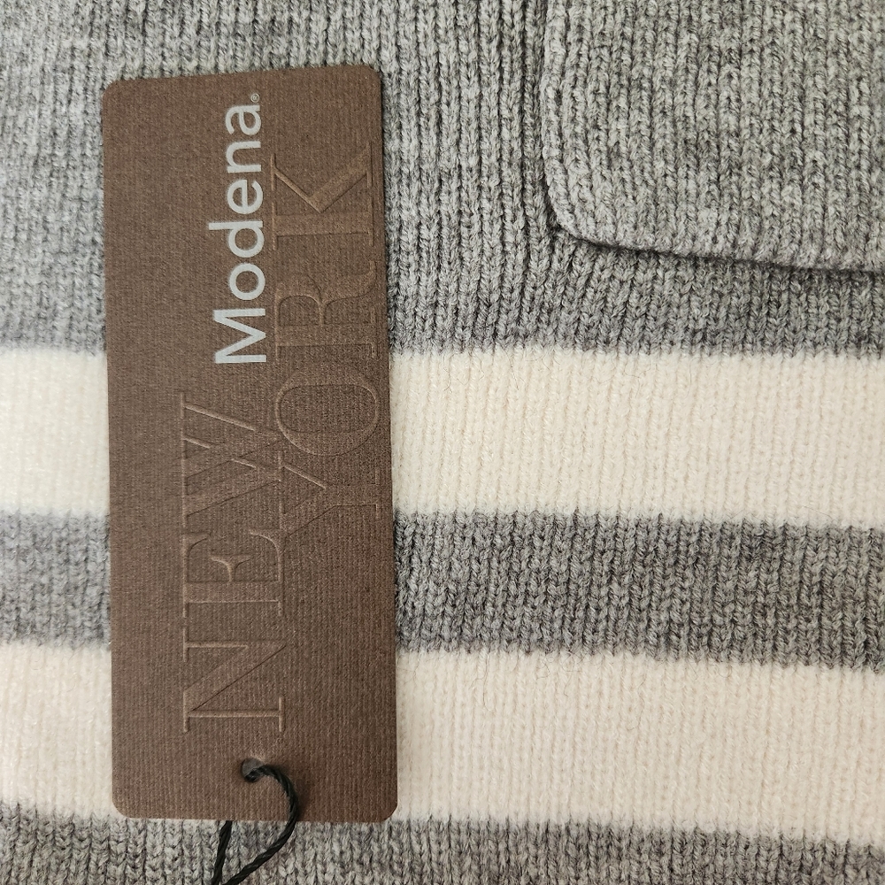 MODENA Gray Ruana Scarf - Picture 4 of 5